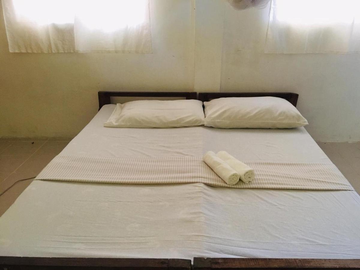 Carabao Guest House San Jose  Экстерьер фото