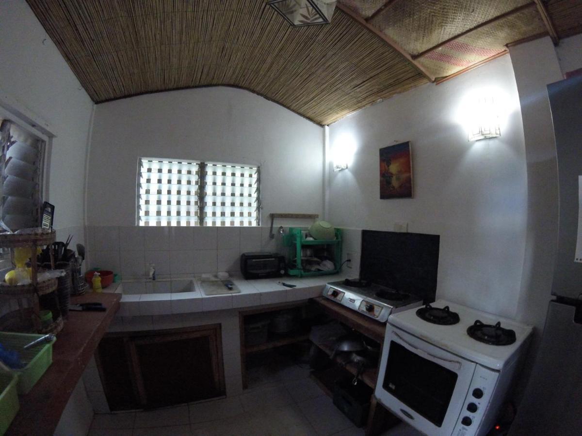 Carabao Guest House San Jose  Экстерьер фото